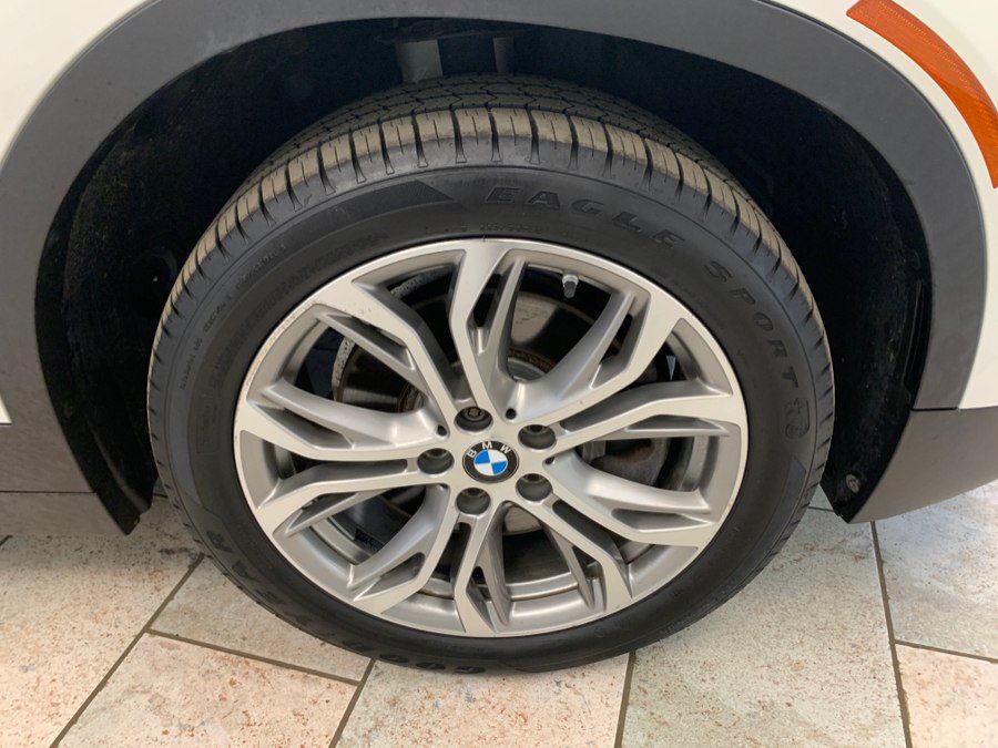 Used 2019 BMW X2 xDrive28i w/ Convenience Package AWD/4WD image 9