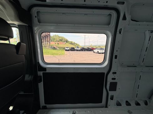 Used 2026 RAM ProMaster 3500 w/ Quick Order Package 22G SLT FWD image 16