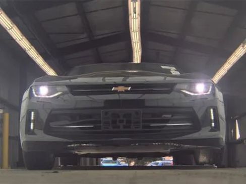 Used 2018 Chevrolet Camaro LT w/ RS Package image 3