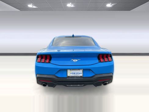 Used 2024 Ford Mustang Coupe RWD image 10