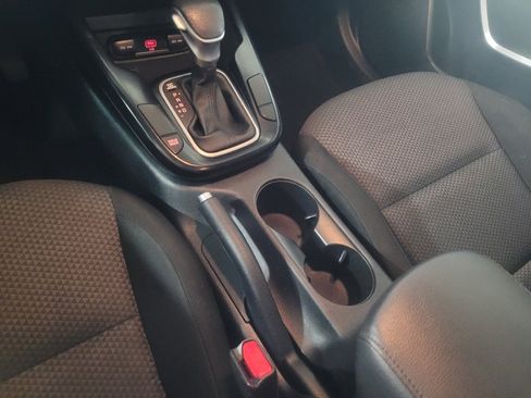 Used 2022 Kia Soul LX FWD image 26
