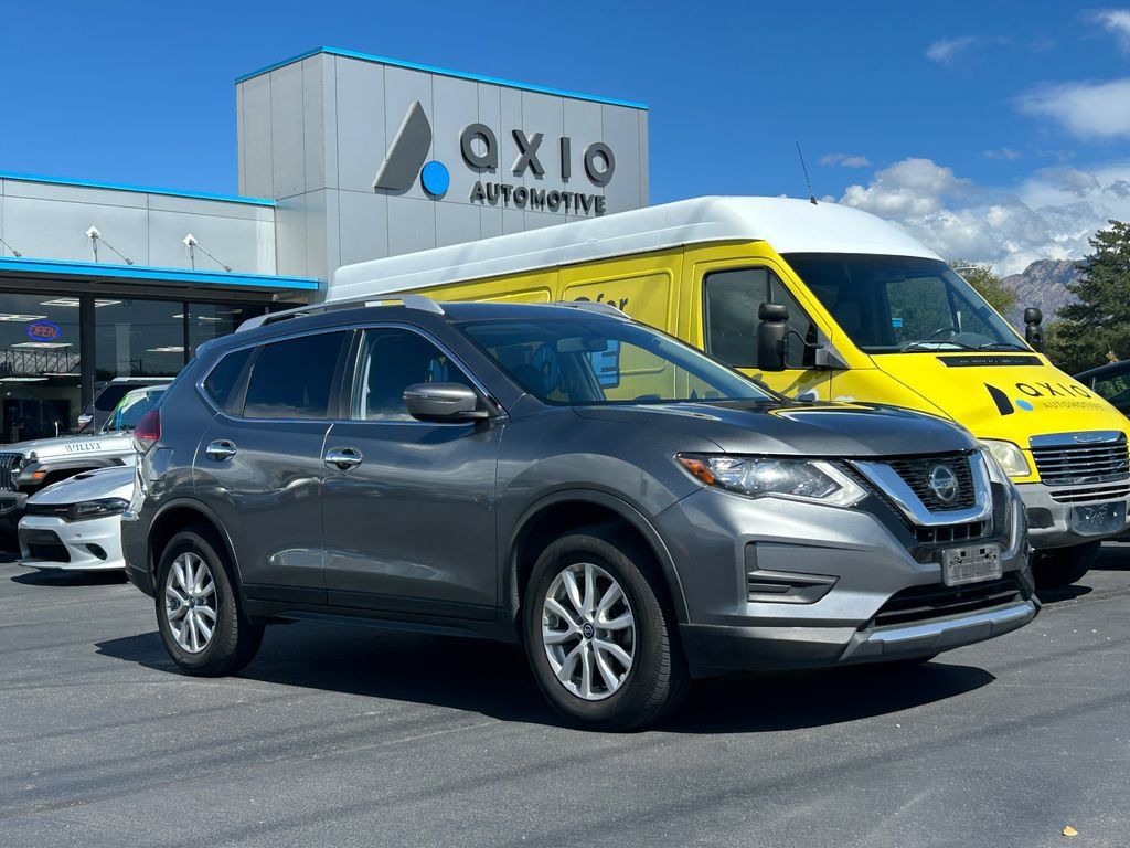 Used 2018 Nissan Rogue SV AWD/4WD image 6