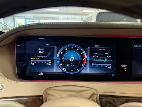 Used 2019 Mercedes-Benz S 560 Sedan image 23