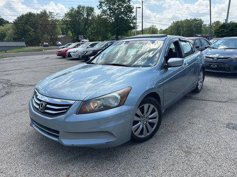 Used 2012 Honda Accord EX image 3