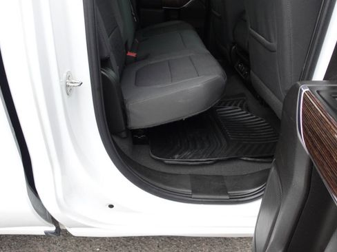 Used 2022 GMC Sierra 1500 SLE w/ X31 Off-Road Package image 31