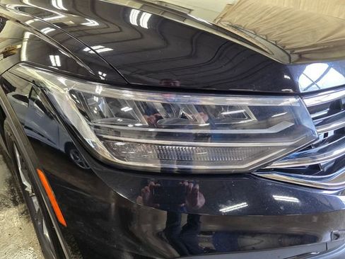 Used 2022 Volkswagen Tiguan SE FWD image 4