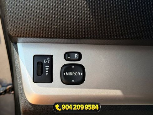 Used 2012 Scion xB FWD image 14