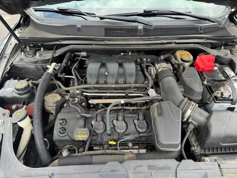 Used 2013 Ford Taurus Limited image 10