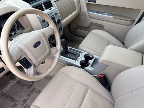 Used 2012 Ford Escape XLT FWD image 10