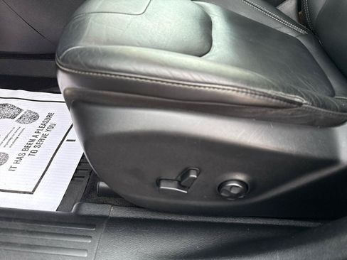Used 2015 Jeep Cherokee Limited AWD/4WD image 11