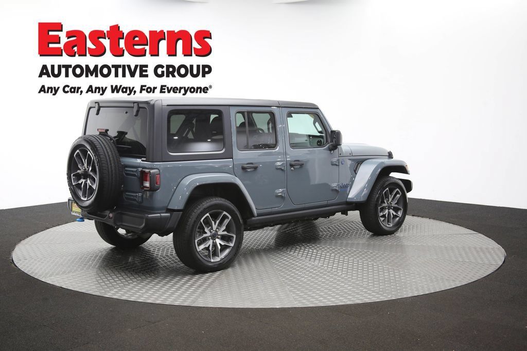 Used 2024 Jeep Wrangler Unlimited w/ Convenience Group AWD/4WD image 44