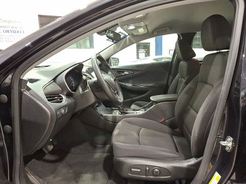 Used 2023 Chevrolet Malibu RS image 13