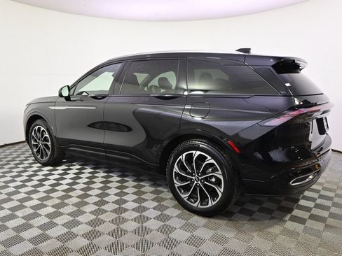 New 2026 Lincoln Nautilus Reserve AWD/4WD image 3