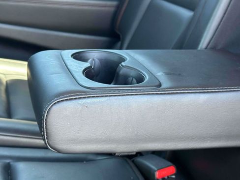 Used 2025 Dodge Durango GT AWD/4WD image 13
