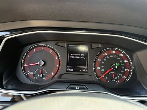Used 2019 Volkswagen Jetta R-Line FWD image 15