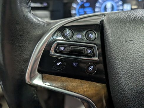 Used 2020 Cadillac Escalade ESV Luxury AWD/4WD image 24
