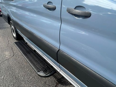 Used 2020 Ford Transit 250 148 High Roof Extended image 25