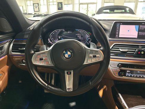 Used 2020 BMW 745e xDrive AWD/4WD image 62