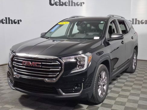 Certified 2024 GMC Terrain SLT image 3