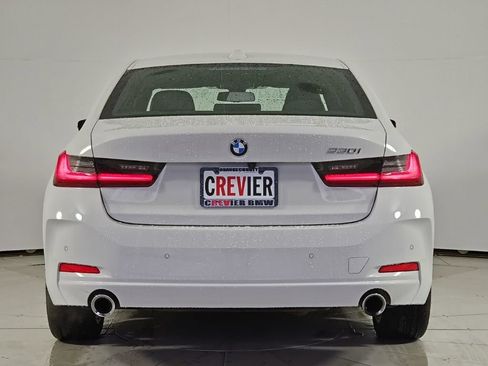 Used 2023 BMW 330i Sedan w/ Driving Assistance Package image 8