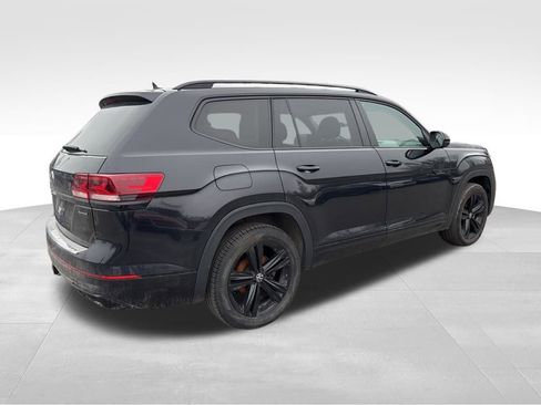 Used 2023 Volkswagen Atlas SEL R-Line image 9