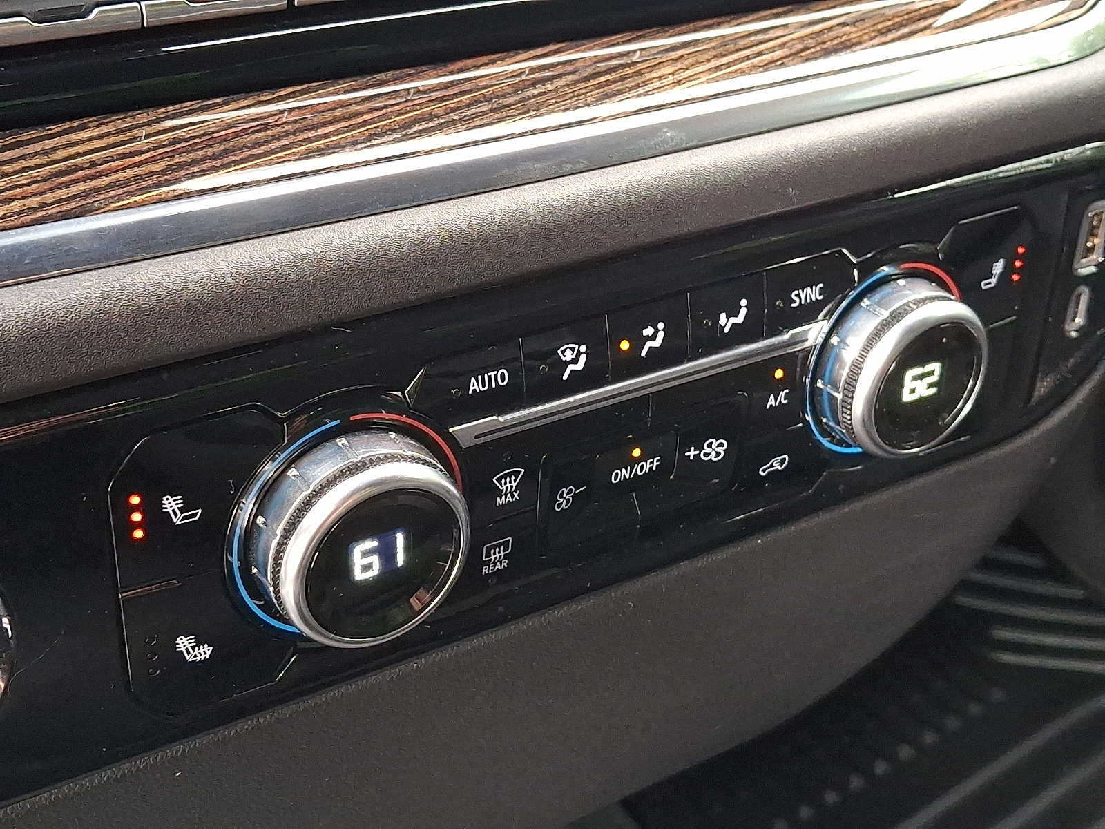 Certified 2024 GMC Sierra 1500 SLE AWD/4WD image 15