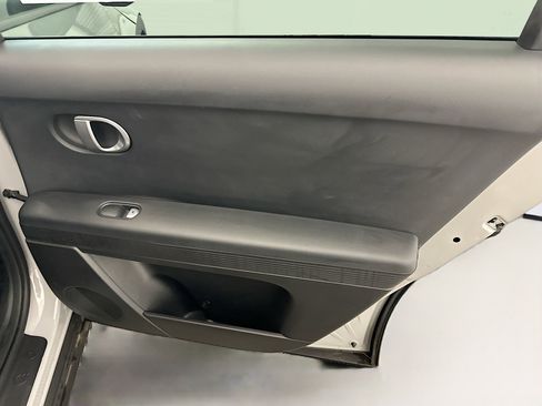 Used 2024 Hyundai Ioniq 5 SEL image 32