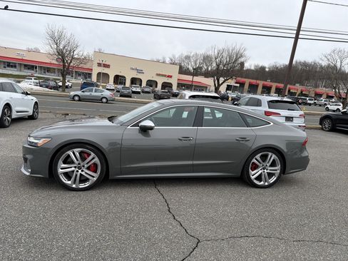 Certified 2022 Audi S7 Premium Plus w/ S Sport Package image 3