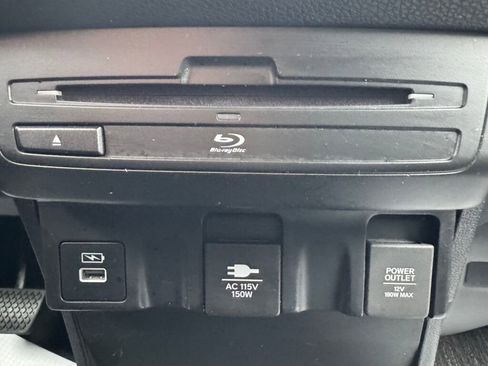 Used 2023 Honda Odyssey Elite image 33