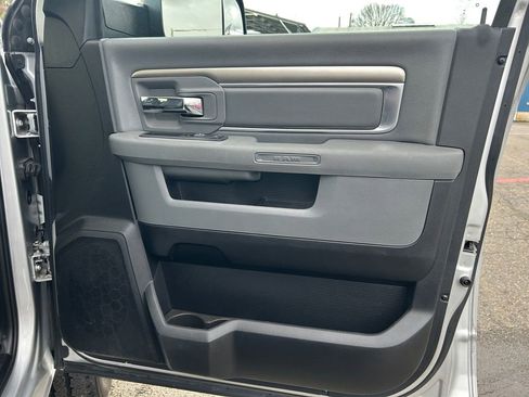 Used 2016 RAM 2500 SLT w/ Protection Group image 26