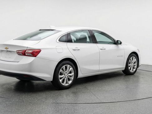 Used 2024 Chevrolet Malibu LT image 9