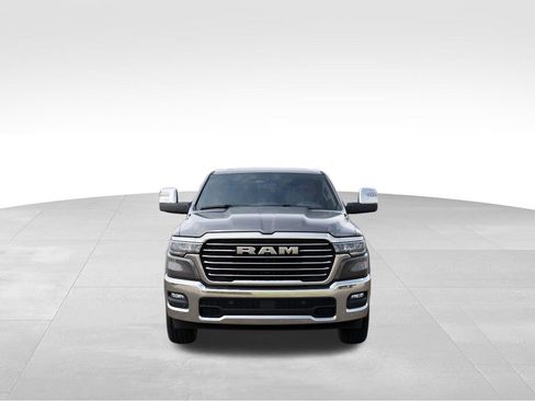 New 2026 RAM 1500 Laramie AWD/4WD image 7
