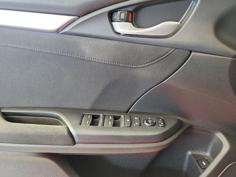 Used 2018 Honda Civic EX image 16