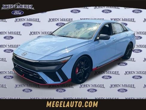 Used 2025 Hyundai Elantra N FWD image 1