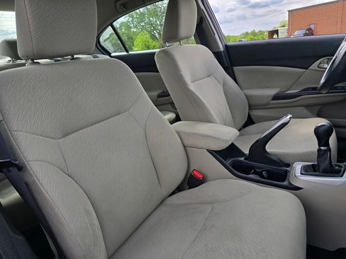 Used 2013 Honda Civic LX image 22