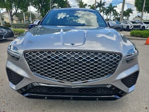 Used 2025 Genesis GV70 2.5T w/ Sport Prestige Package AWD/4WD image 3