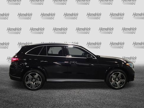 New 2026 Mercedes-Benz GLC 300 4MATIC image 3