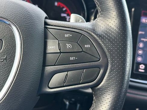 Used 2022 Dodge Durango R/T w/ Tow 'N Go Package AWD/4WD image 18