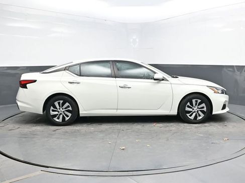 Used 2021 Nissan Altima 2.5 S image 8