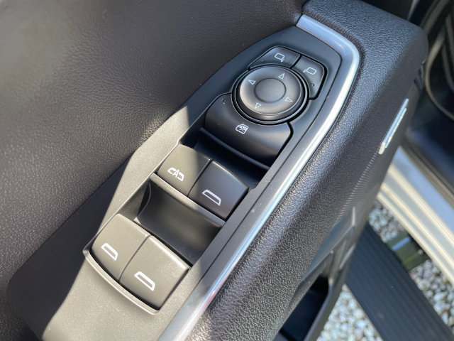 Used 2025 Chevrolet Silverado 1500 RST AWD/4WD image 26