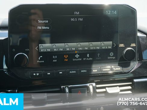 Used 2023 Nissan Pathfinder SL AWD/4WD image 43
