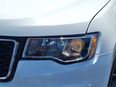 Used 2019 Jeep Grand Cherokee Limited RWD image 24