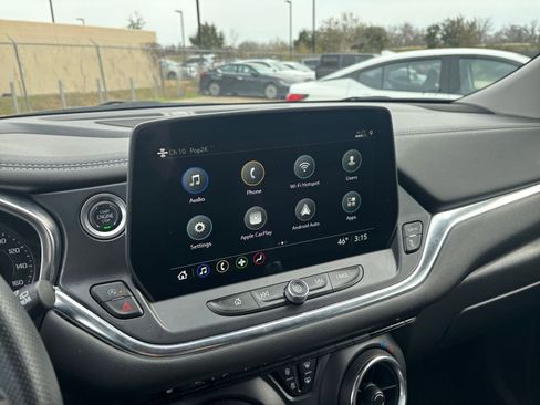 Used 2025 Chevrolet Blazer LT image 21