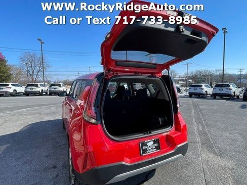 Used 2024 Kia Soul LX w/ Option Group 015 image 10