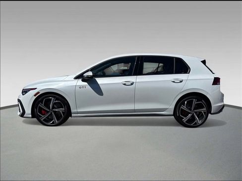 New 2025 Volkswagen GTI SE image 3