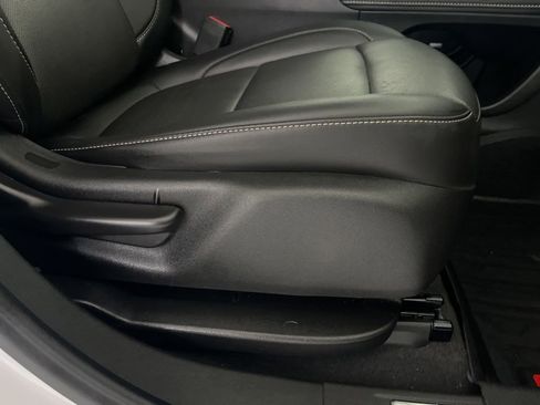 Used 2023 GMC Acadia SLT w/ Elevation Edition FWD image 60