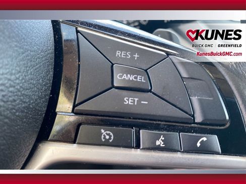 Used 2024 Nissan Altima 2.5 SR image 14