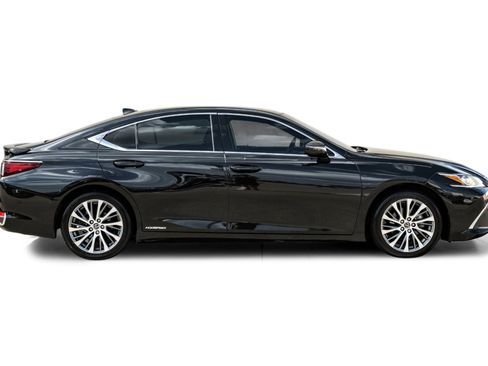 Used 2020 Lexus ES 300h w/ Premium Package FWD image 7