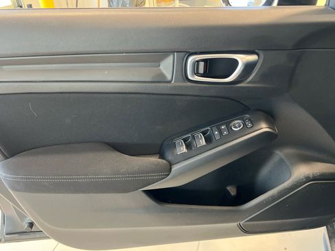 Used 2025 Honda Civic Sport image 12