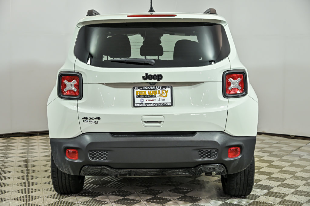 Used 2022 Jeep Renegade Altitude AWD/4WD image 7